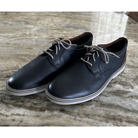 Clarks Men display picture 1